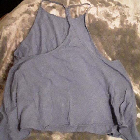 Hollister flowy high neck tank - Picture 2 of 3